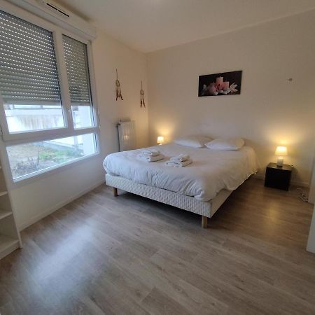 Saint Denis Appartement 2 Chambres Avec Parking Экстерьер фото